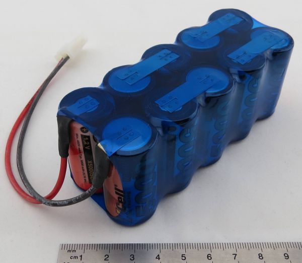 Paquete de baterías de carreras con células 5000er células F5x2 12V 10 AMP