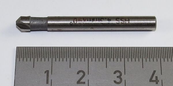 1 90 ° försänkare HSS 3 kanter. Max. Diameter 4,3mm