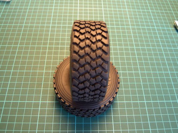 1 tires Michelin 24R21 XZL fully 1: TAM. Da = Di = 87mm 38mm,