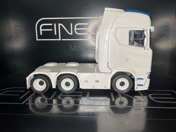 FineLine Dänische Kiste für Scania 770 S 3 Achser 6x2/4