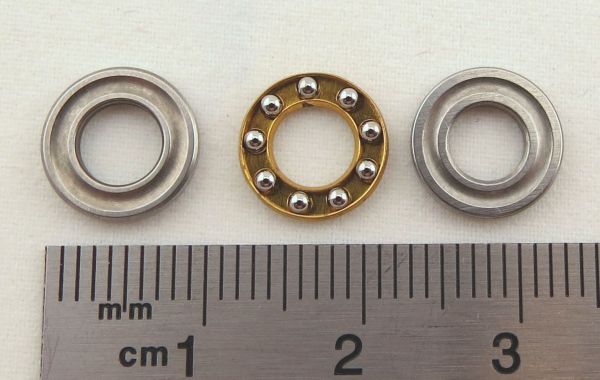1 miniature axial ball bearing d5-D10-B4 F5-10, with running groove, of