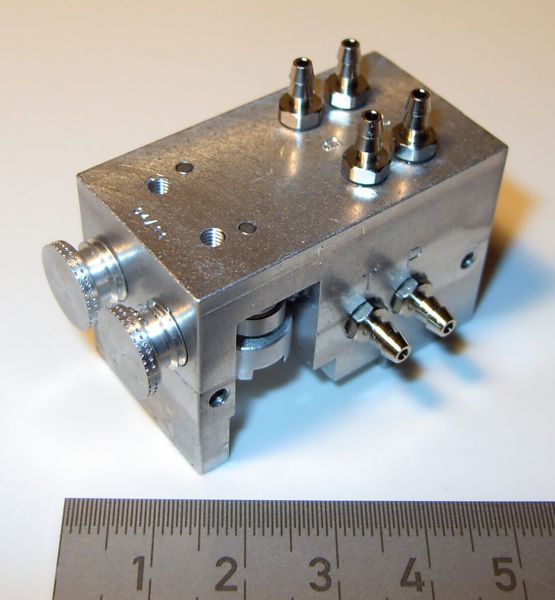 1 válvula de control hidráulico, doble, hasta 2bar. Dimensiones (sin conexión