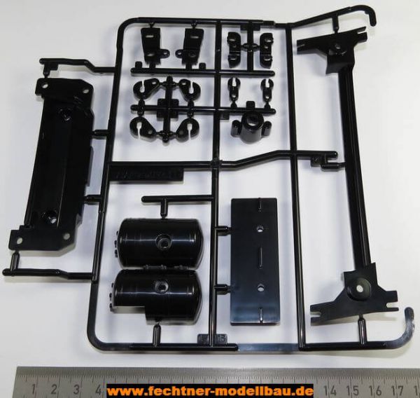 1 injection kit of parts T-parts, black. For MAN by Tamiya