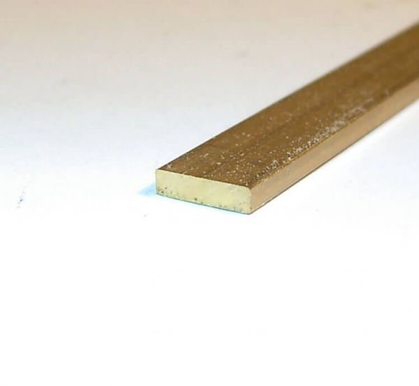 Flat brass 4,0 1,5 x mm, 1m long flat section, and drilling