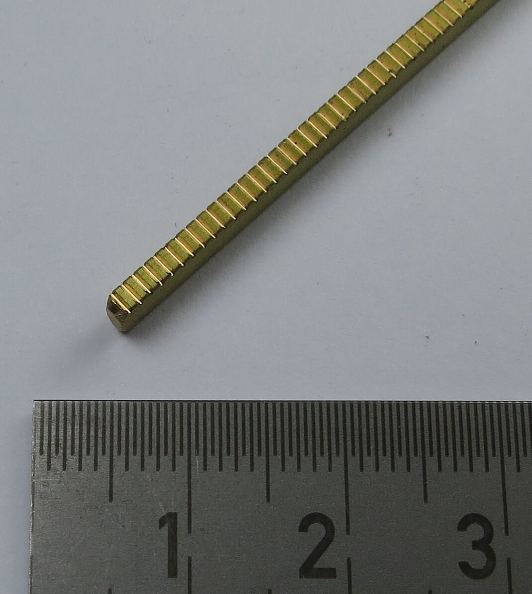 Zahnstange Messing Modul=0,5 L=250mm B=2mm geradeverzahnt 