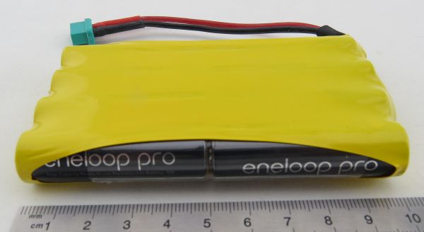 1 battery pack with 8x ENELOOP PRO cells, 9,6V 2450mAh, MPX-B