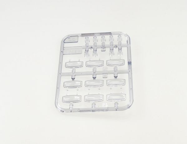Injection molded parts kit EE parts, clear lenses 319007363