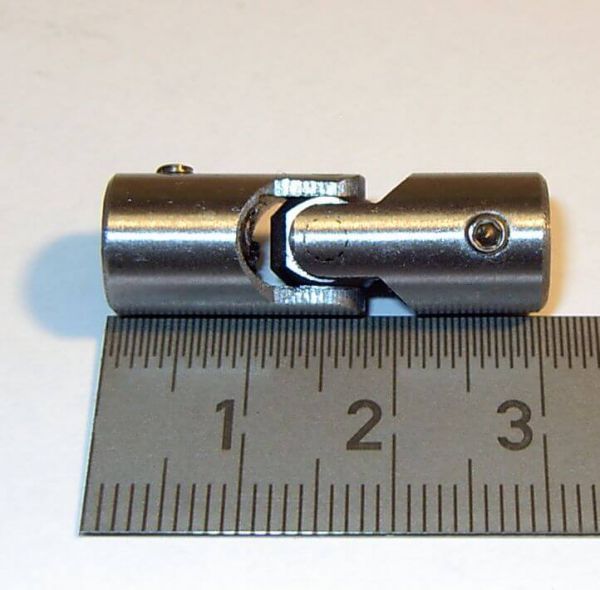 Diámetro 1 cardán 10mm, longitud total 15 / 15mm