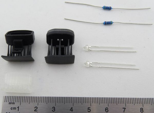 2x vierkante koplampen, zwart. Materiaal: ABS 3D-printen. S.