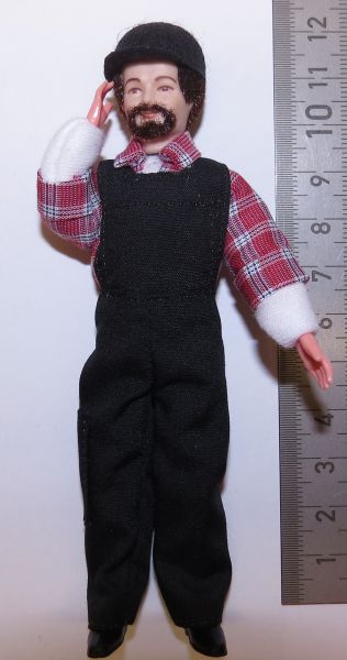1 Flexible Doll TRUCKER, 11,5cm élevé. avec du noir
