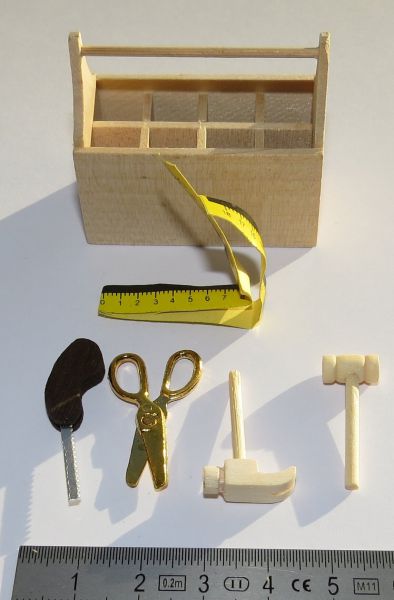 1x caja de herramientas 4,5cm larga, natural con herramientas 5