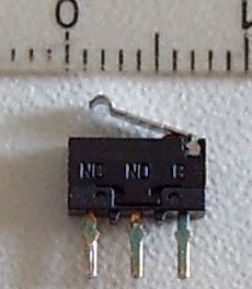 1 3 Micro interrupteur bipolaire. Switch. Comme interrupteurs de seuil