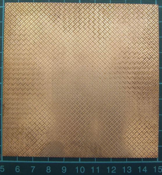 1x tôle larmée motif de rayures de 2, dim. 100x100mm,