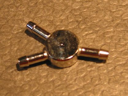 1 2,5 mm Y-connector. Zgodnie z wężem art nr. 6781