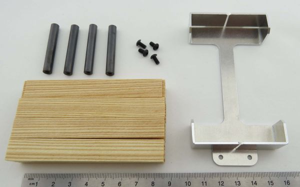 Aluminium opbergvak (1: 14) met houten planken voor diepladers
