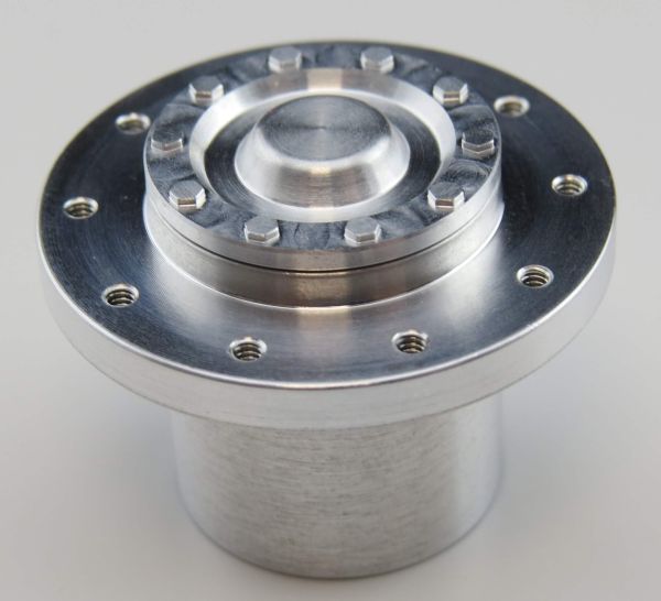 Aluminum hub suitable for driven steering axles with SW12 6-ka