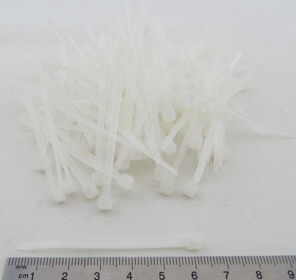 Kabelbinder (100 Stück) natur, Kunststoff, Größe: 60x2,5mm.