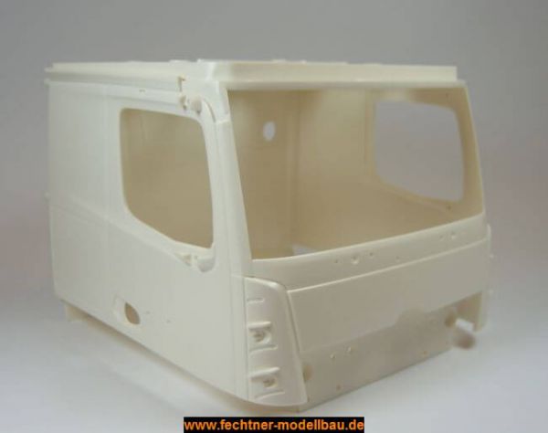 1 cab made of plastic for ACTROS from Tamiya