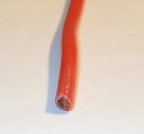 m silicone draad, 2,5 qmm, rood, uiterst soepel. 651 x