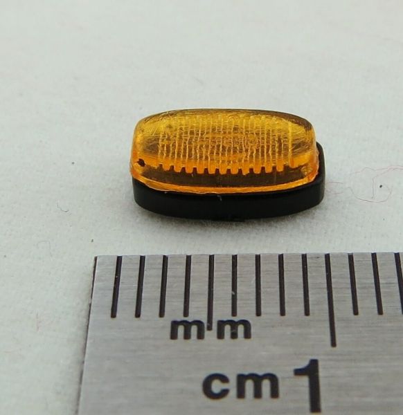 Feu de contour, orange, Hella, M 1/14. 8,5 x 4 mm