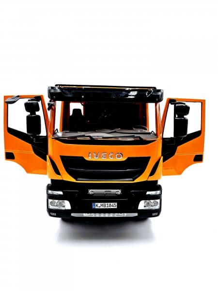 Benne hydraulique Iveco 4x4, camion 1:14. Modèle prêt à l'emploi