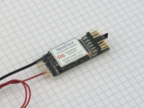2,4GHz receiver with 6 servo channels. Supports the model