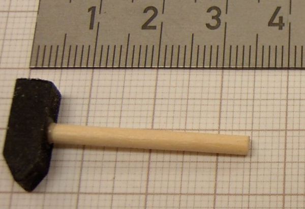 1x houten hamer 3,5cm natuur. Hammerhead zwart. Style hout,
