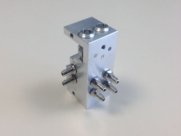 Micro-hydraulic control valve 2-fold until 10bar 43x19x18mm
