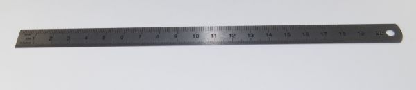 1 metal ruler, stainless steel, flexible. 200mm. With