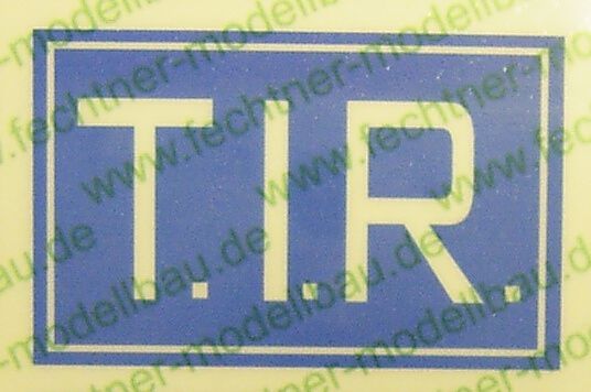TIR Shield white / blue (1: 16) 25x16mm Self