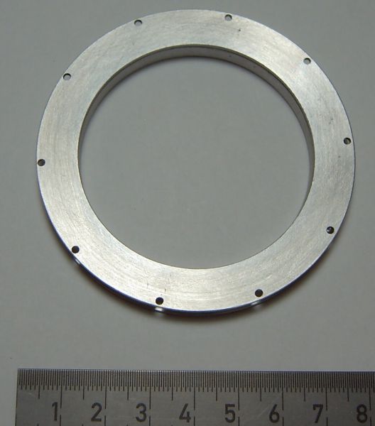 Draaikrans, zeer dun, buitenzijde 76 mm. Aluminium. Binnen 56mm