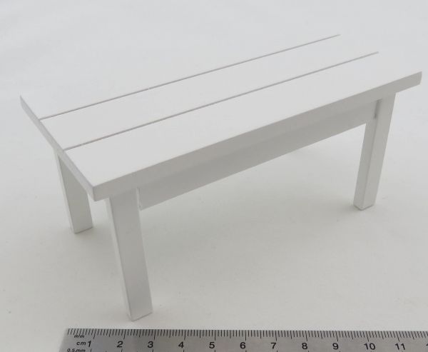 1x garden table 13x6,4x6cm, height 6cm. 64mm deep. Wood, white