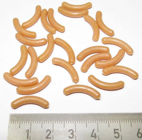 1 Set sausages, about 18mm long. 24 pieces in a bag