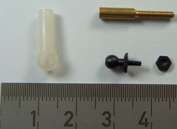 1 plastic ball head M2. For direct screwing