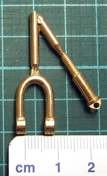 Shackle about 19x12mm bolt ca.3,5mm with eye and