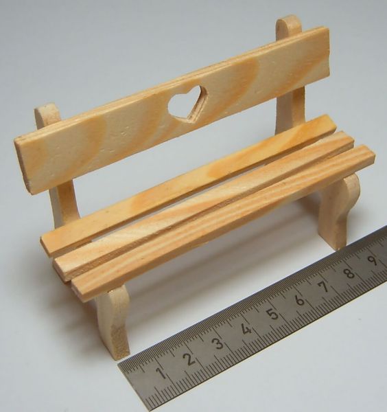 Park Bench 10 cm wide, 60mm high 40mm deep, with