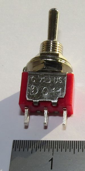 1x miniature toggle switches 1x UMMT 1x UM, groping with