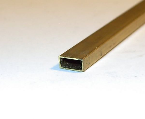 Flat tube carré MS63 2,0x1,0x0,2 mm 1m long, épaisseur de paroi 0,2mm