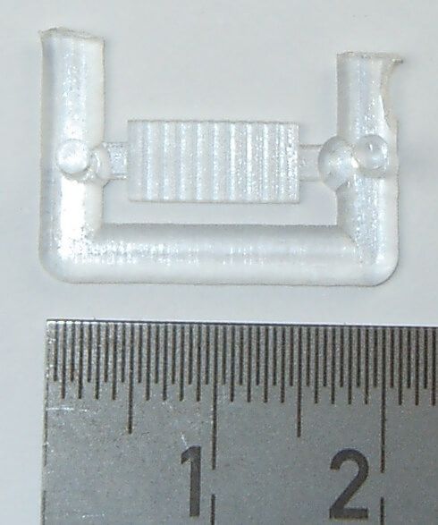 1 Lens, clear 1: 8, 11x5mm. On Giesast