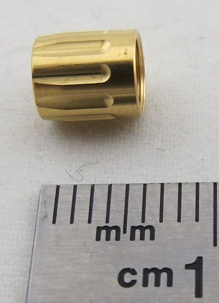 Tuerca de unión ScaleART para manguera de 4 mm.