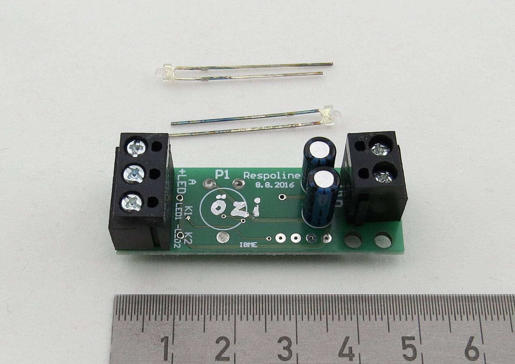 1 Stück 6 LED 12-24V gelb / rot / blau / weiß Stroboskop