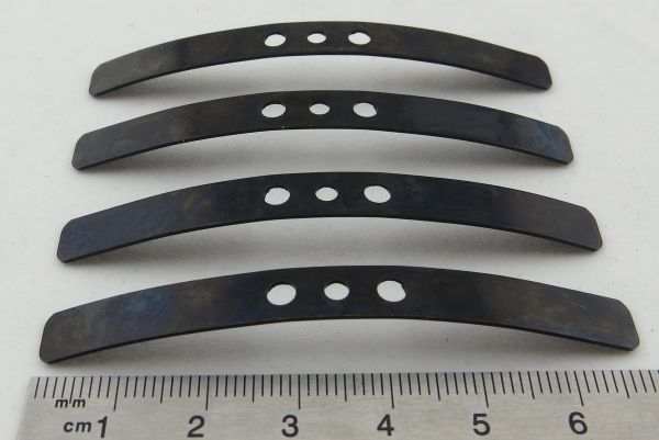 Leaf springs (4 piece). Approximately 68x7mm. Tamiya. Fits